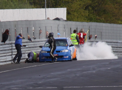 Renault Megane II DTC raceren blev lige varm nok i andet løb.
